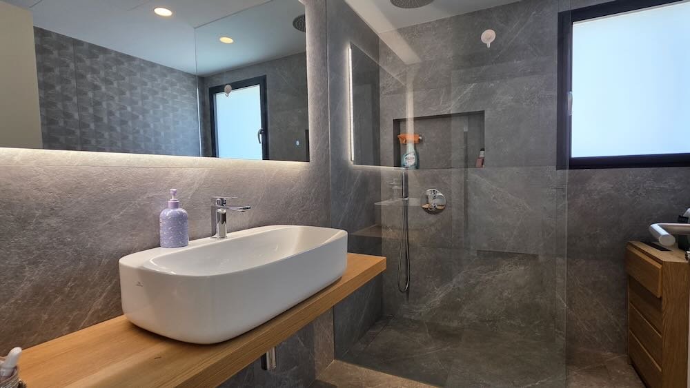 Property 2471 - Image 36